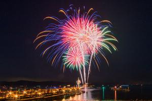 Gar Woods' Labor Day Fireworks Spectacular